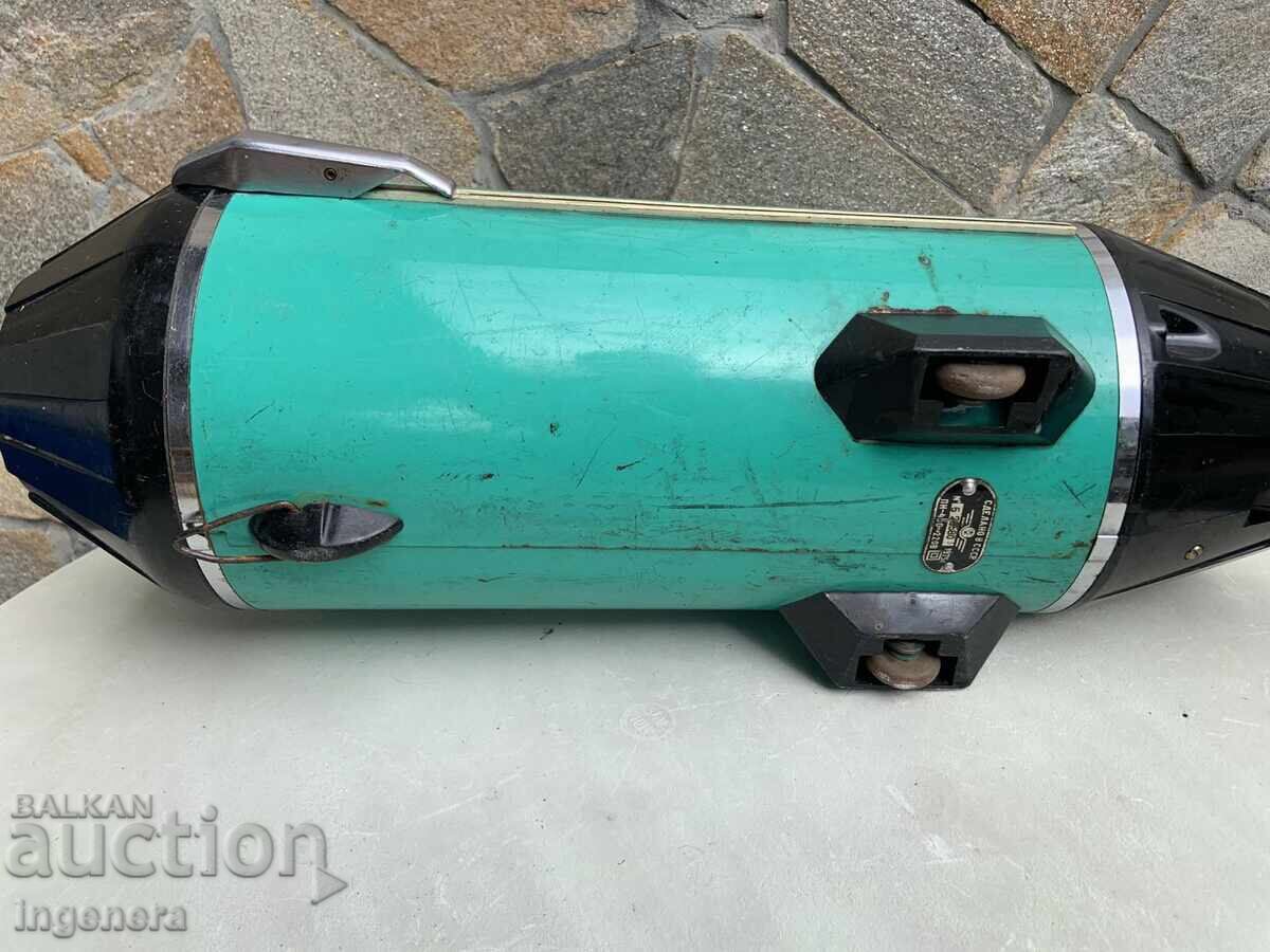 Παράδοση ΗΛΕΚΤΡΙΚΗ ΣΚΟΥΠΑ "ΡΑΚΕΤΑ" ΡΕΤΡΟ ΣΥΣΚΕΥΗ ΑΠΟ ΤΟ 1975 ΕΣΣΔ Παράδοση ΗΛΕΚΤΡΙΚΗ ΣΚΟΥΠΑ "ΡΑΚΕΤΑ" ΡΕΤΡΟ ΣΥΣΚΕΥΗ ΑΠΟ ΤΟ 1975 ΕΣΣΔ