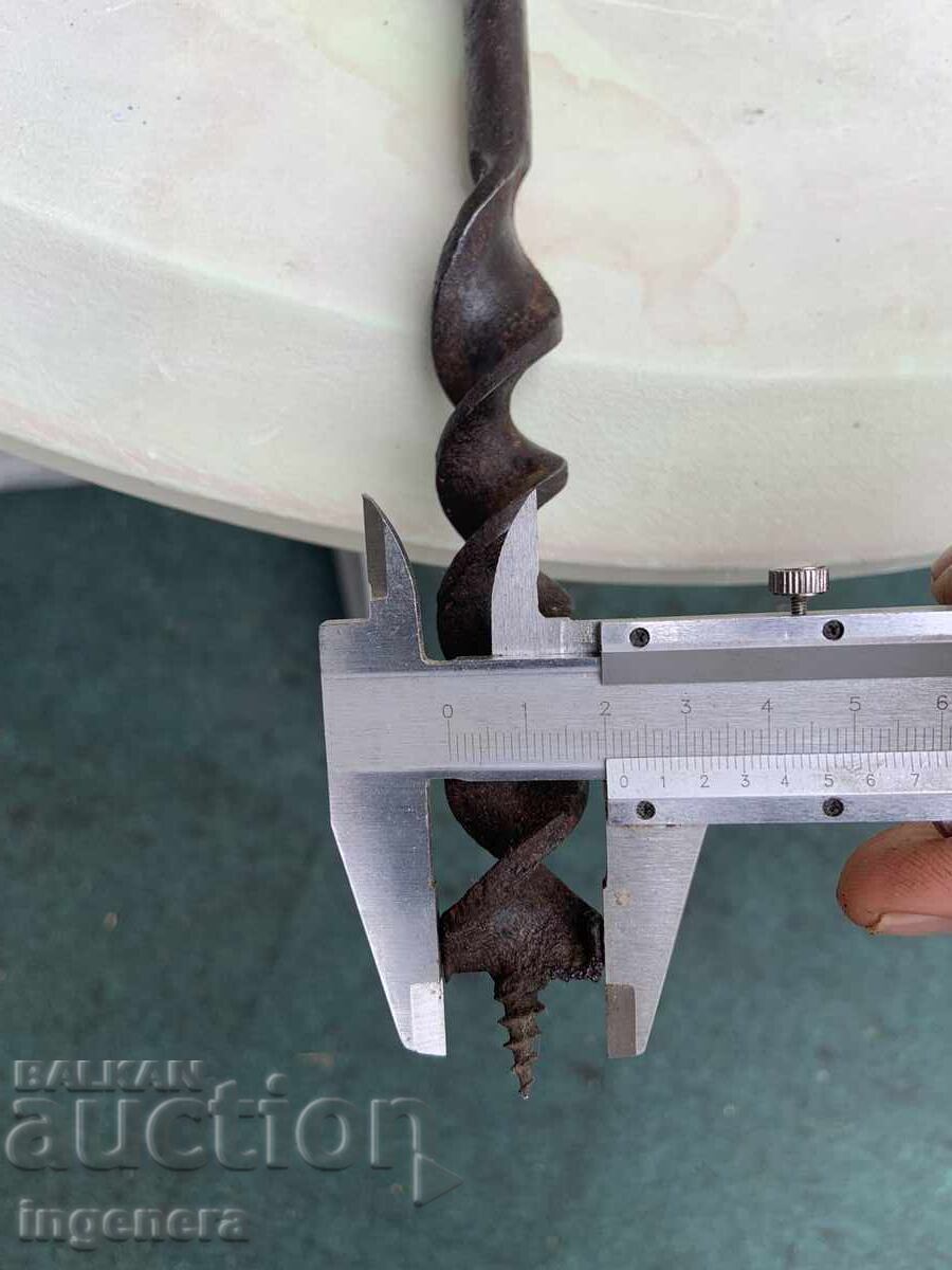 Licitație BURGHIU SVRADLO INSTRUMENT VECHI Licitație BURGHIU SVRADLO INSTRUMENT VECHI