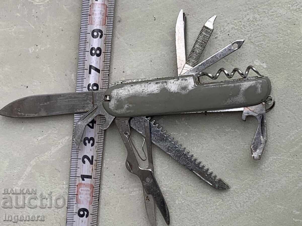 CUȚIT PLIANT PICIOARE LAMA ANTICĂ cu preț 35.00 BGN | € 17.90