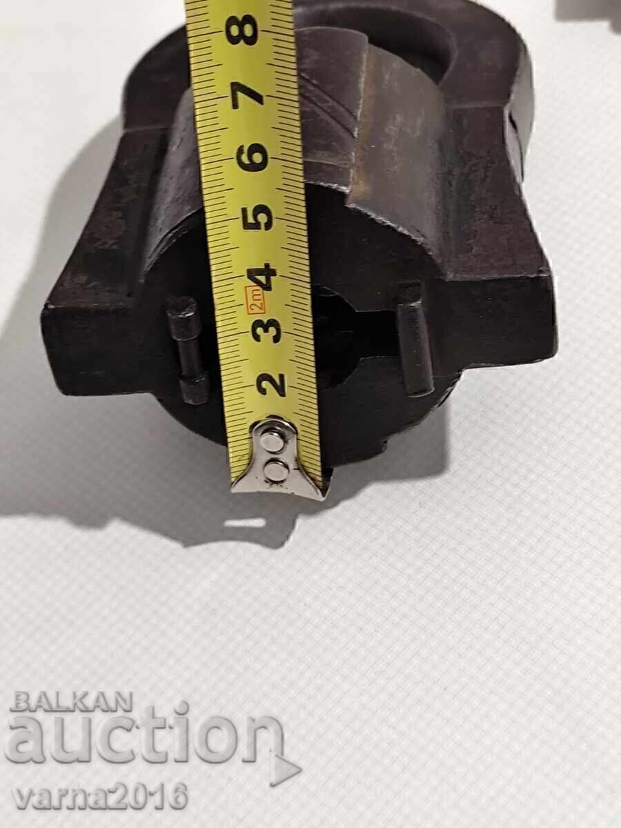 Licitație Imensă Rusia Țaristă Antică Lacăt Forjat