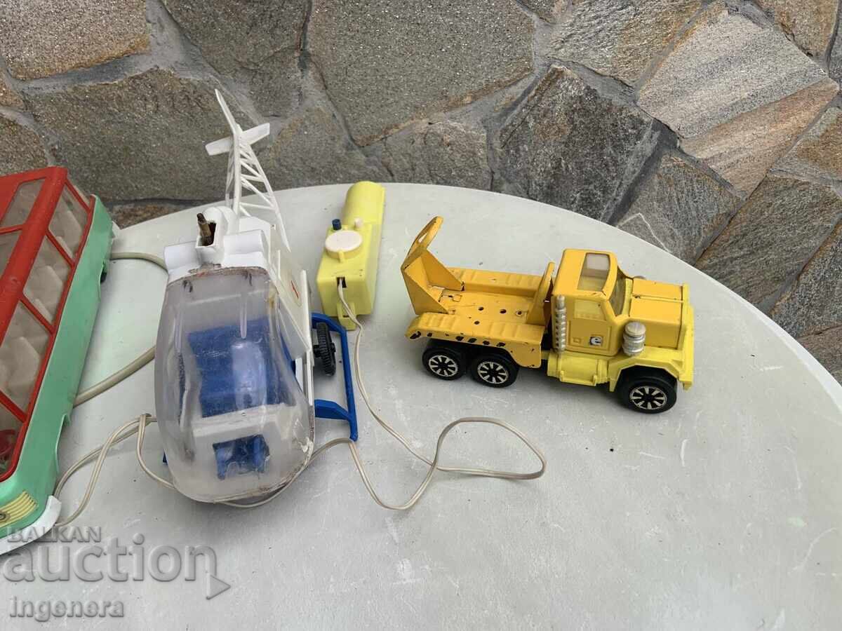 ИГРАЧКА ИГРАЧКИ ОТ СОЦА - 3 БР. с цена 50.00 лв. | € 25.56