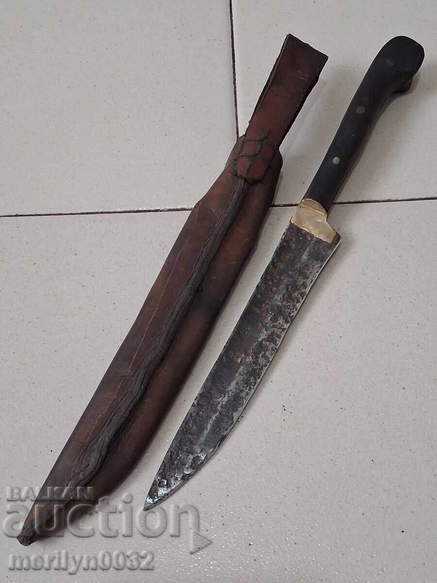 Μαχαίρι βοσκού με θήκη λεπίδα με τιμή 99.00 BGN | € 50.62 Μαχαίρι βοσκού με θήκη λεπίδα με τιμή 99.00 BGN | € 50.62