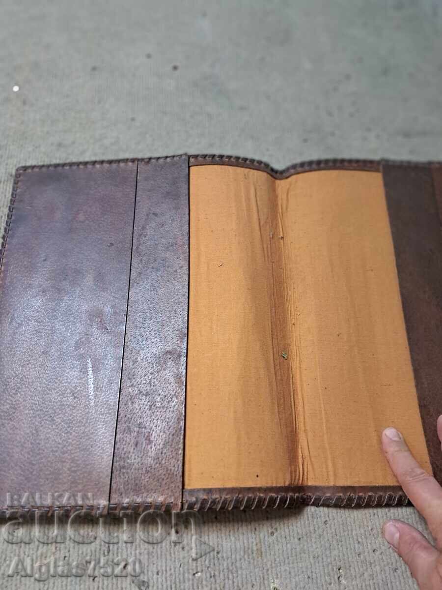 Παράδοση Φάκελος δεμένος από φυσικό δέρμα "Μονή Ρίλα"