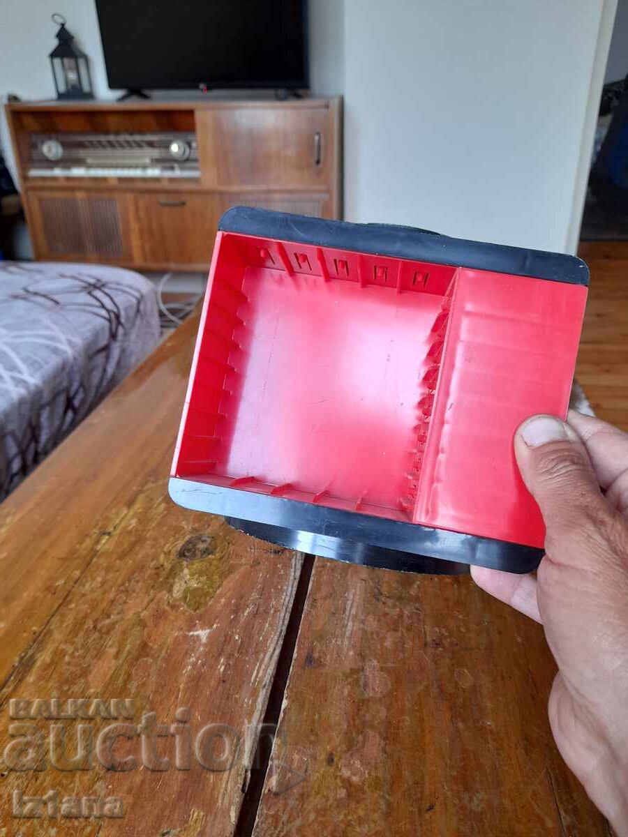 Auction  Old cassette deck, box for cassettes