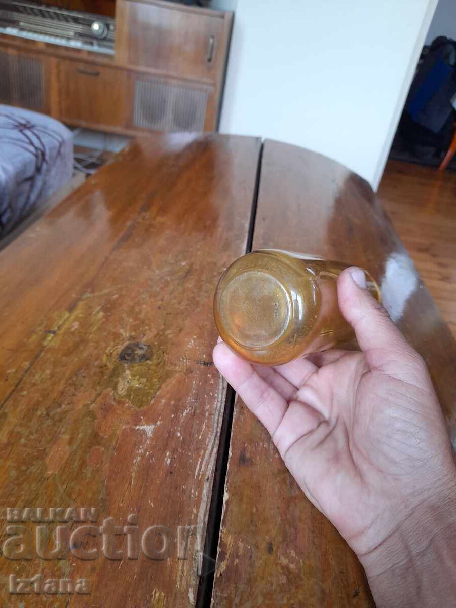 Delivery of An old glass of Coca Cola, Coca Cola