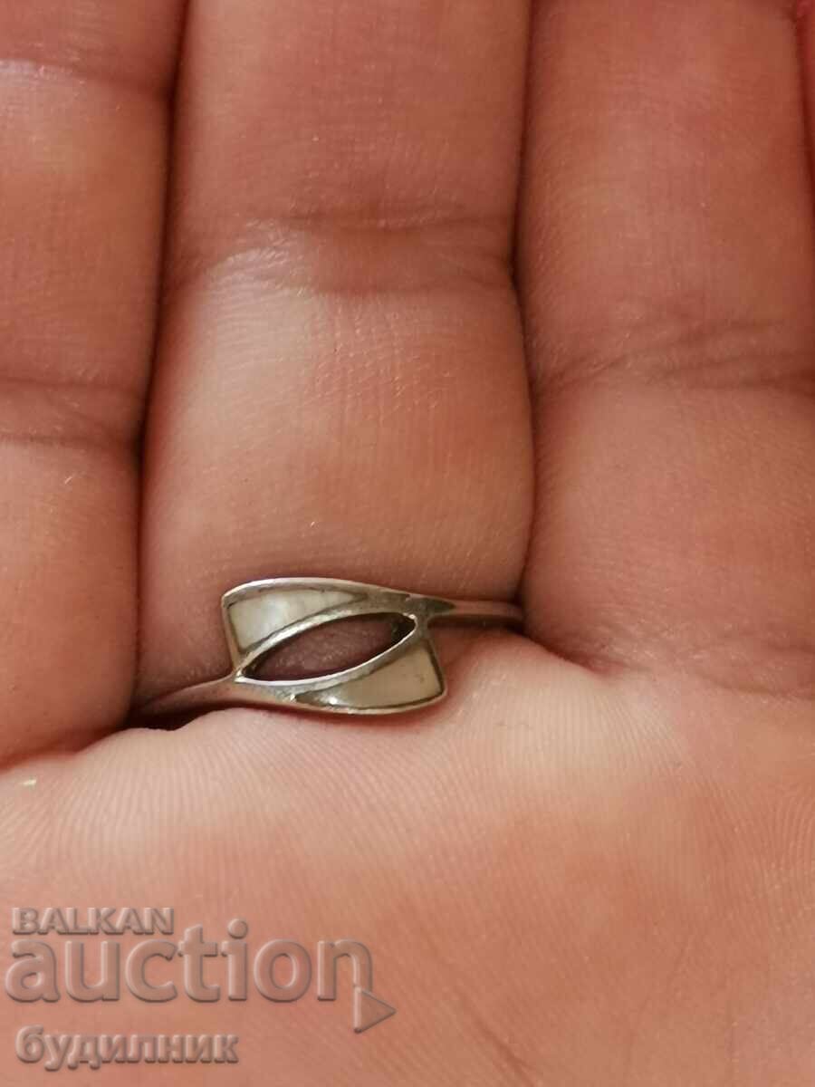 Ασημένιο δαχτυλίδι. 17.5mm. Βάζω πάνω από 100 δημοπρασίες. Δες