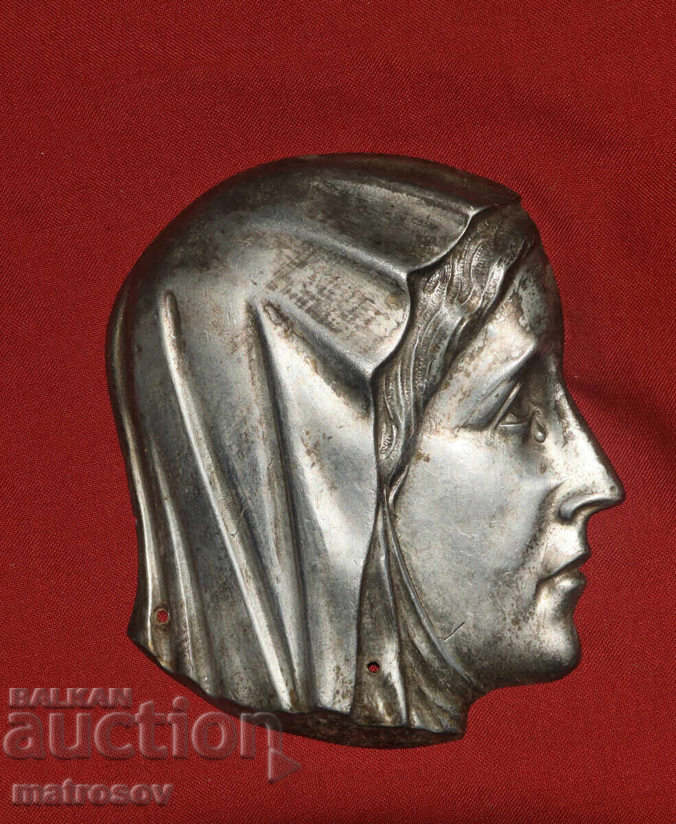 Μεταλλικό γλυπτό, ανάγλυφο, Παναγία με τιμή 140.00 BGN | € 71.58