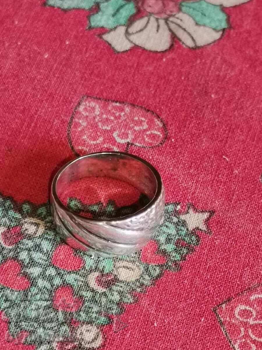 Silver Massive Ring. 18mm. I'm launching over 100 Auctions with price 24.99 BGN | € 12.78 Silver Massive Ring. 18mm. I'm launching over 100 Auctions with price 24.99 BGN | € 12.78