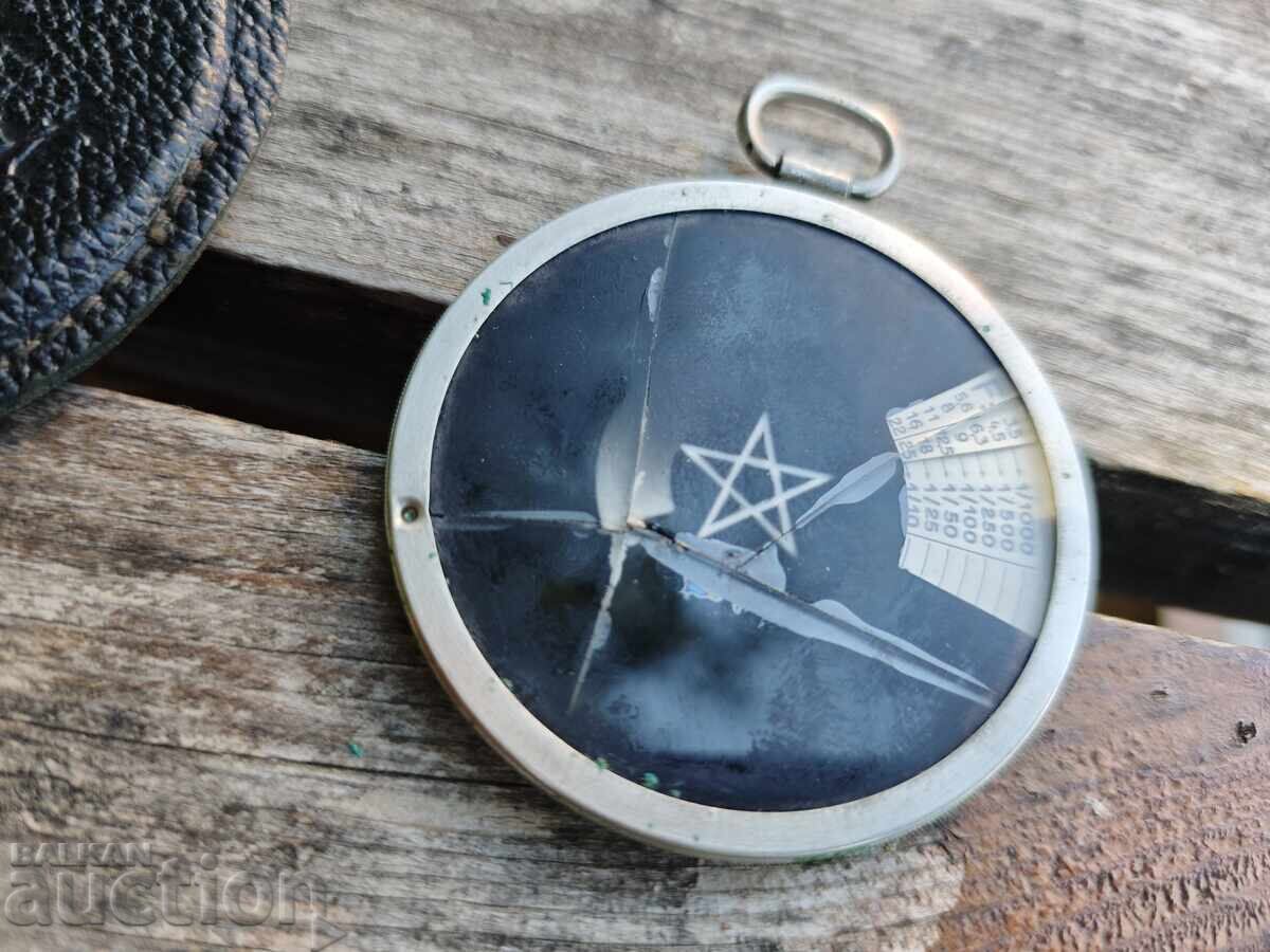 Delivery of Zeiss Ikon Diaphot Exposure Meter