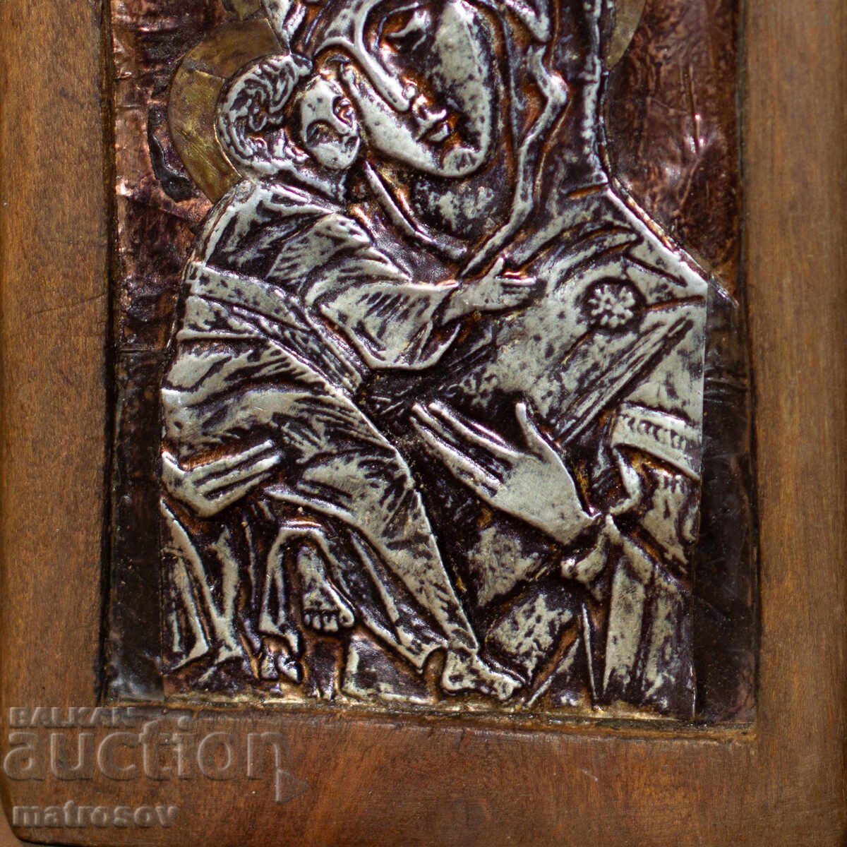 Доставка на Ръчно изработена медна икона,  Богородица с Младенеца