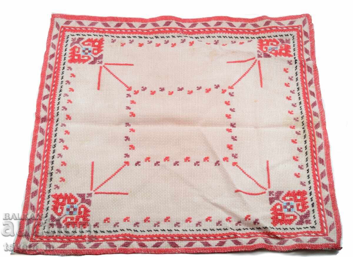 Hand-embroidered square with Bulgarian folk embroidery with price € 4.09 | 8.00 BGN