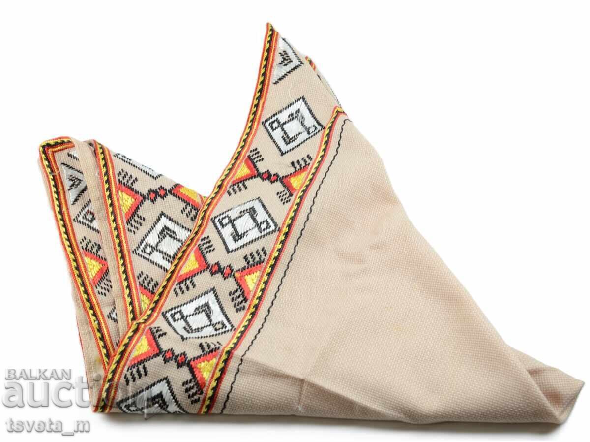 Hand-embroidered square with Bulgarian folk embroidery Hand-embroidered square with Bulgarian folk embroidery