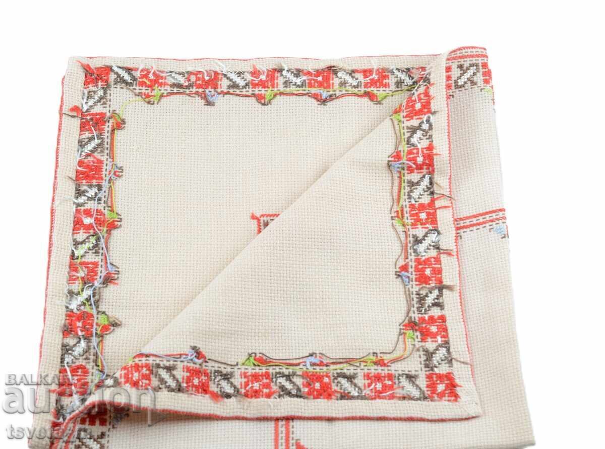 Auction Hand-embroidered square with Bulgarian folk embroidery Auction Hand-embroidered square with Bulgarian folk embroidery