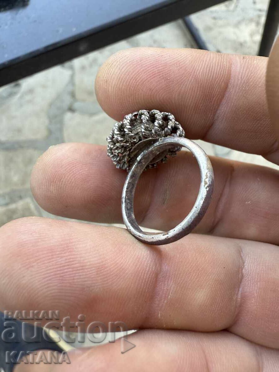 Auction Old Revival Ring Auction Old Revival Ring