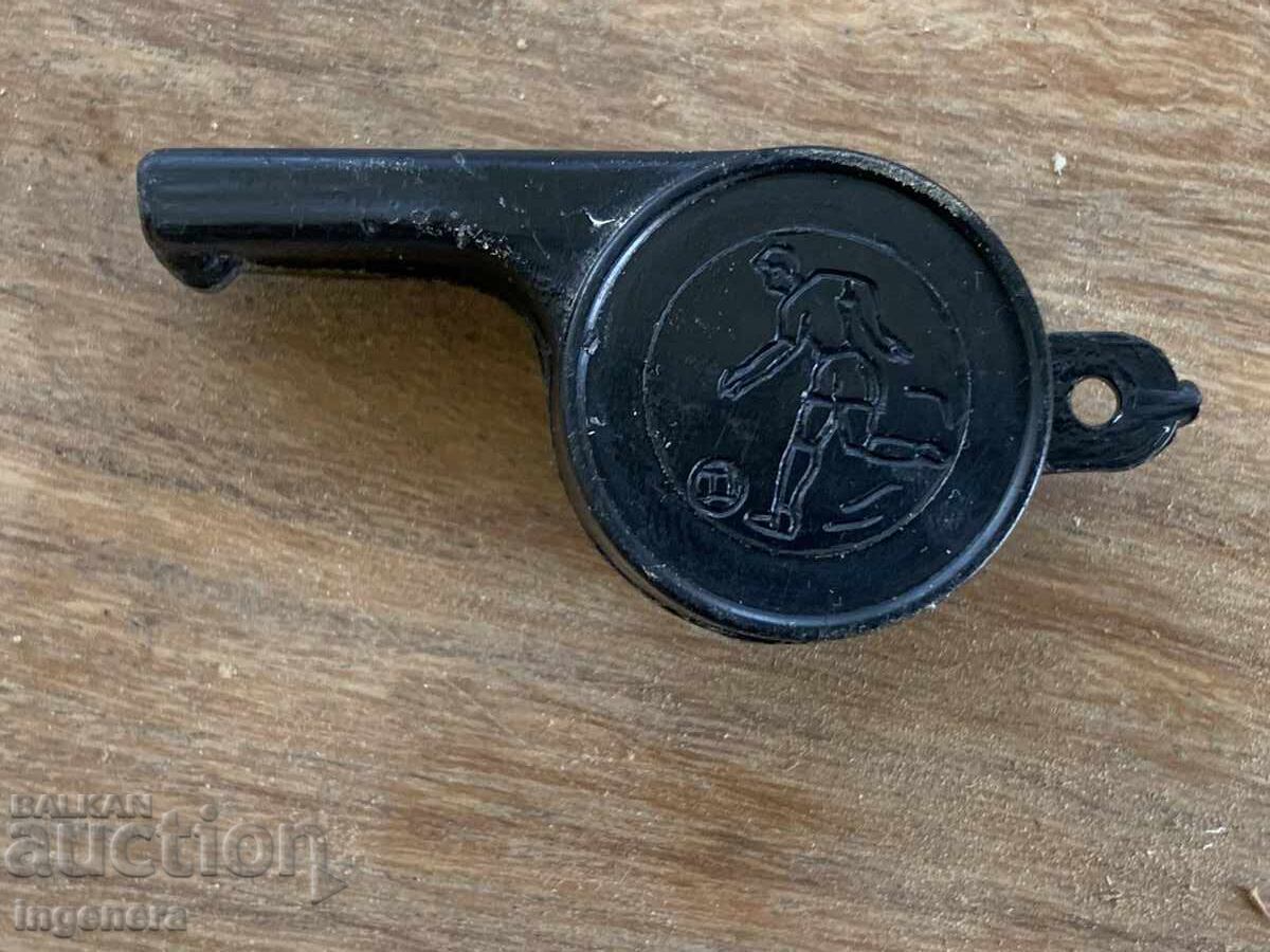 СВИРКА ПЛАСТМАСА ОТ 60-ТЕ ФУТБОЛНО ДРУЖЕСТВО "ЛЕВСКИ" с цена 80.00 лв. | € 40.90