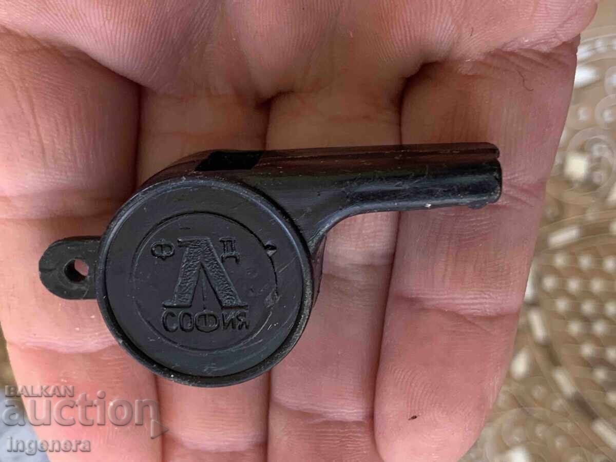 Аукцион СВИРКА ПЛАСТМАСА ОТ 60-ТЕ ФУТБОЛНО ДРУЖЕСТВО "ЛЕВСКИ"