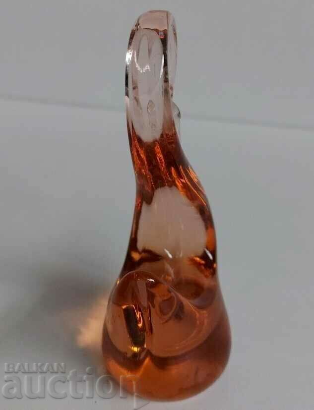 . GLASS FIGURE SWAN STATUETTE TYPE STAINED GLASS - 5 . GLASS FIGURE SWAN STATUETTE TYPE STAINED GLASS - 5