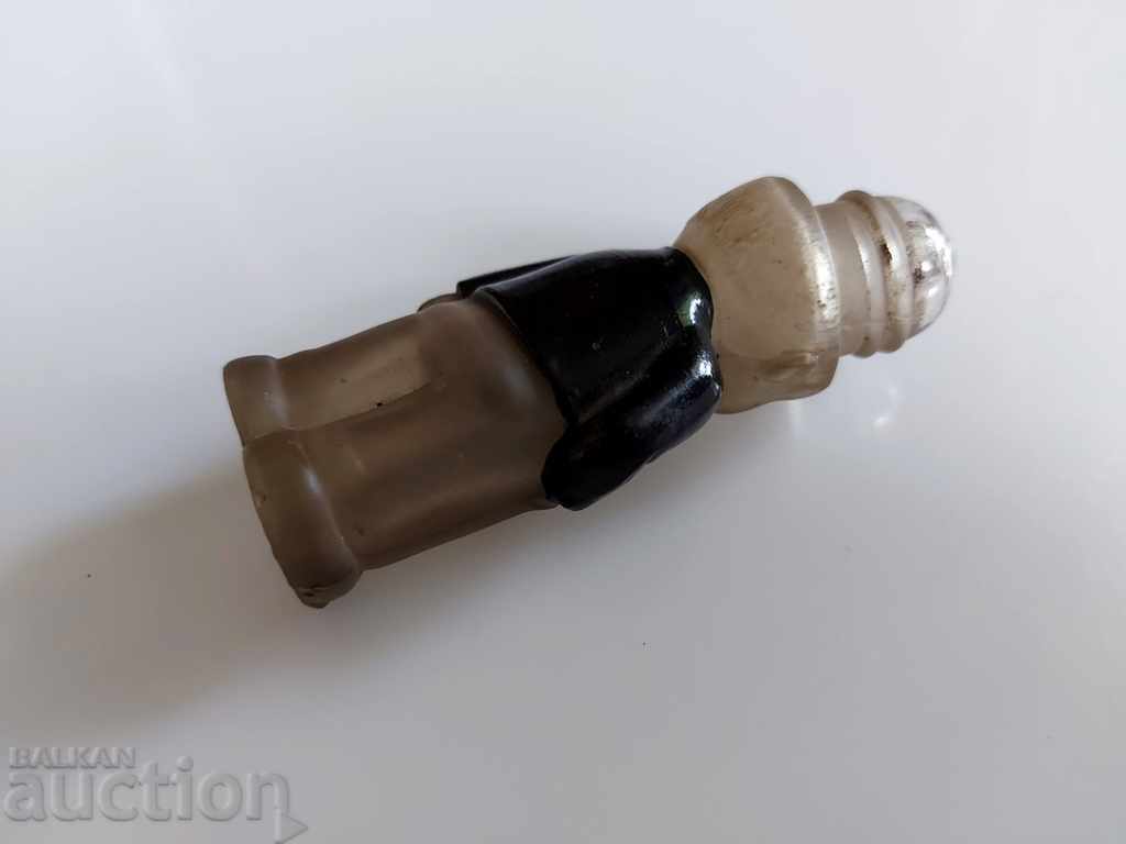 Δημοπρασία .ΠΟΛΥ ΠΑΛΙΟ ΜΠΟΥΚΑΛΙ ΜΠΟΥΚΑΛΙ ΑΡΩΜΑΤΟΣ ΦΙΓΟΥΡΑ ΦΙΓΟΥΡΑ ΚΟΣΤΟΥΜΙΑ