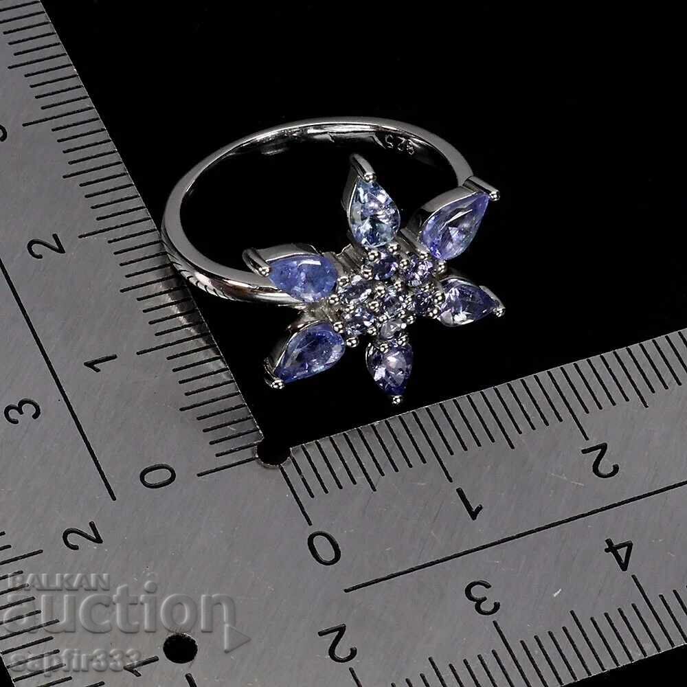 Аукцион ЛУКСОЗЕН ДИЗАЙНЕРСИ ПРЪСТЕН С ЕСТЕСТВЕНИ ТАНЗАНИТИ "ЦВЕТЕ'