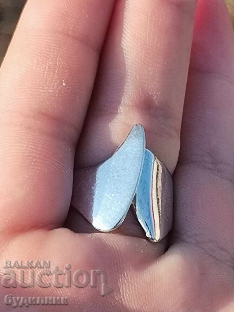 Silver ring. 17.7mm. I'm launching over 100 Auctions. Check them out with price 22.99 BGN | € 11.75 Silver ring. 17.7mm. I'm launching over 100 Auctions. Check them out with price 22.99 BGN | € 11.75