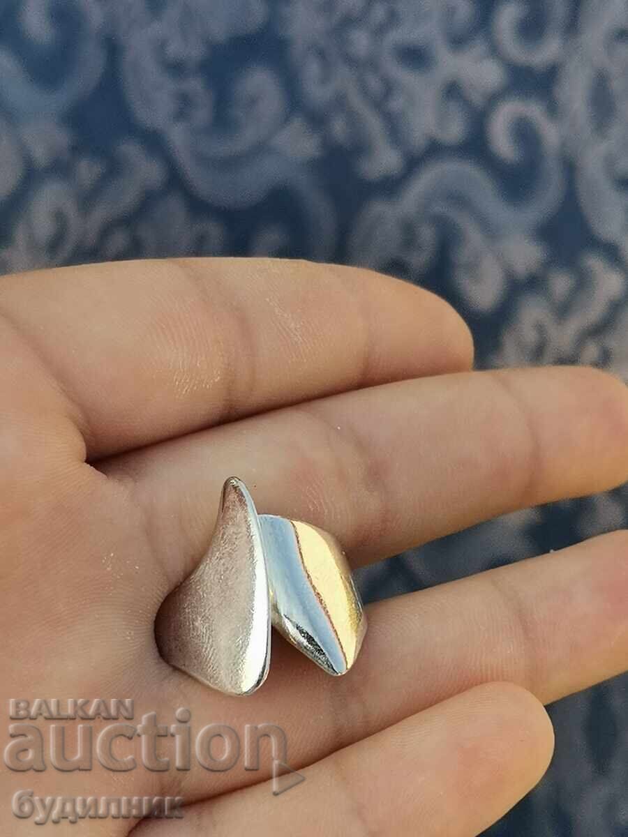 Silver ring. 17.7mm. I'm launching over 100 Auctions. Check them out Silver ring. 17.7mm. I'm launching over 100 Auctions. Check them out