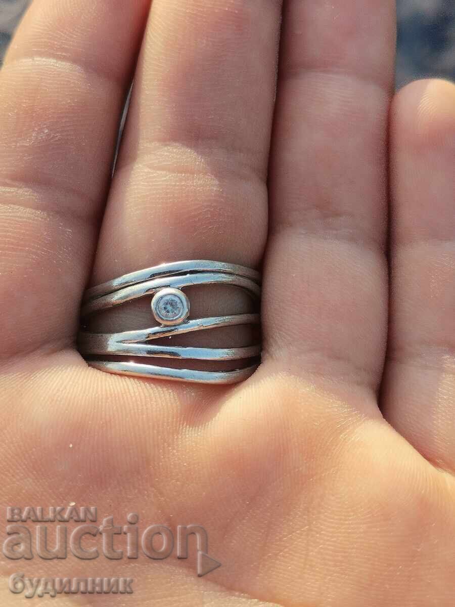 Сребърен пръстен. 18,2мм. Пускам над 100 Аукциона. Разгледай Сребърен пръстен. 18,2мм. Пускам над 100 Аукциона. Разгледай