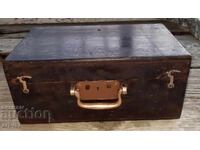 Παλαιό ξύλινο κουτί 19ου αιώνα από ακριβή συσκευή