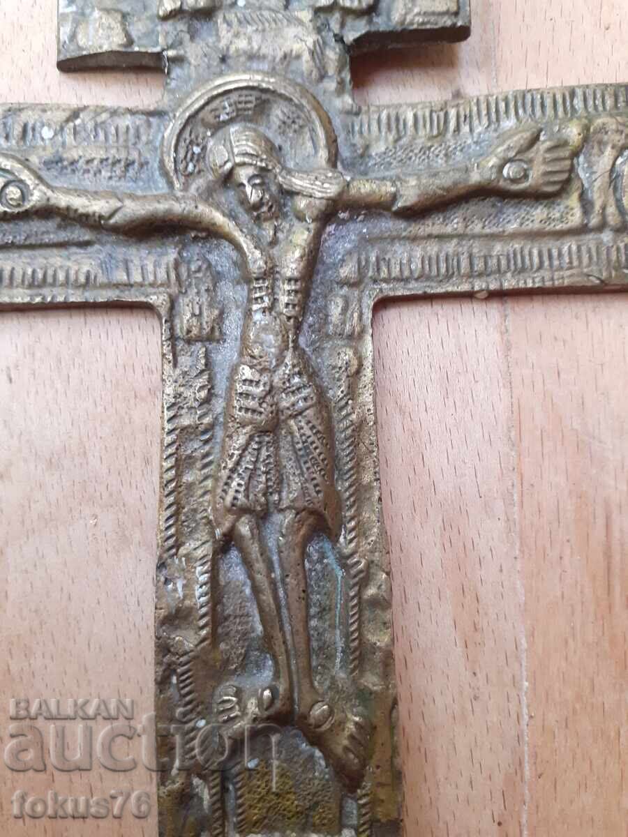 Auction  Large, old Revival bronze cross, crucifixion, religion