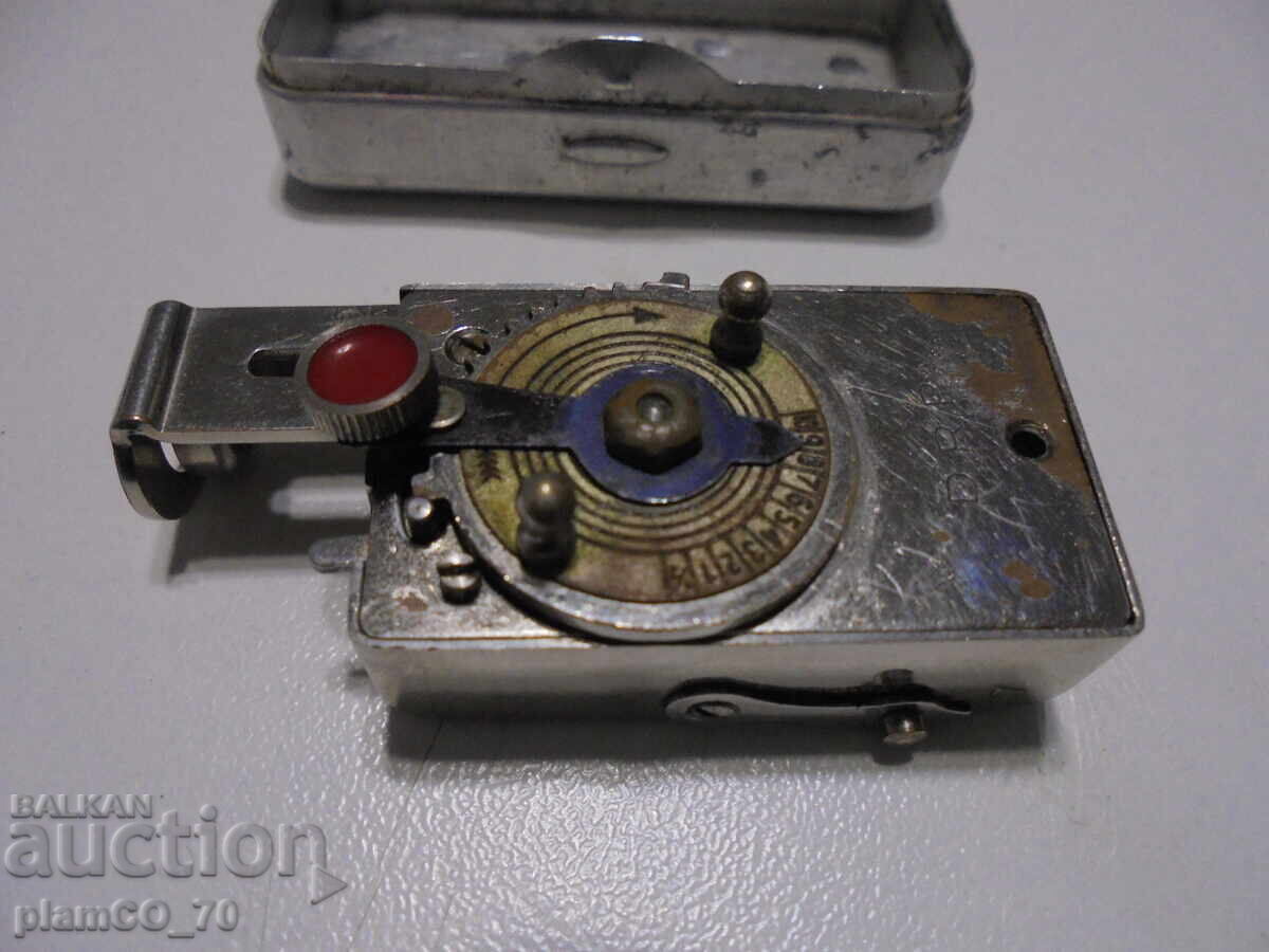 Delivery of Antique Folding Camera - Haka Autokrips Mod. II