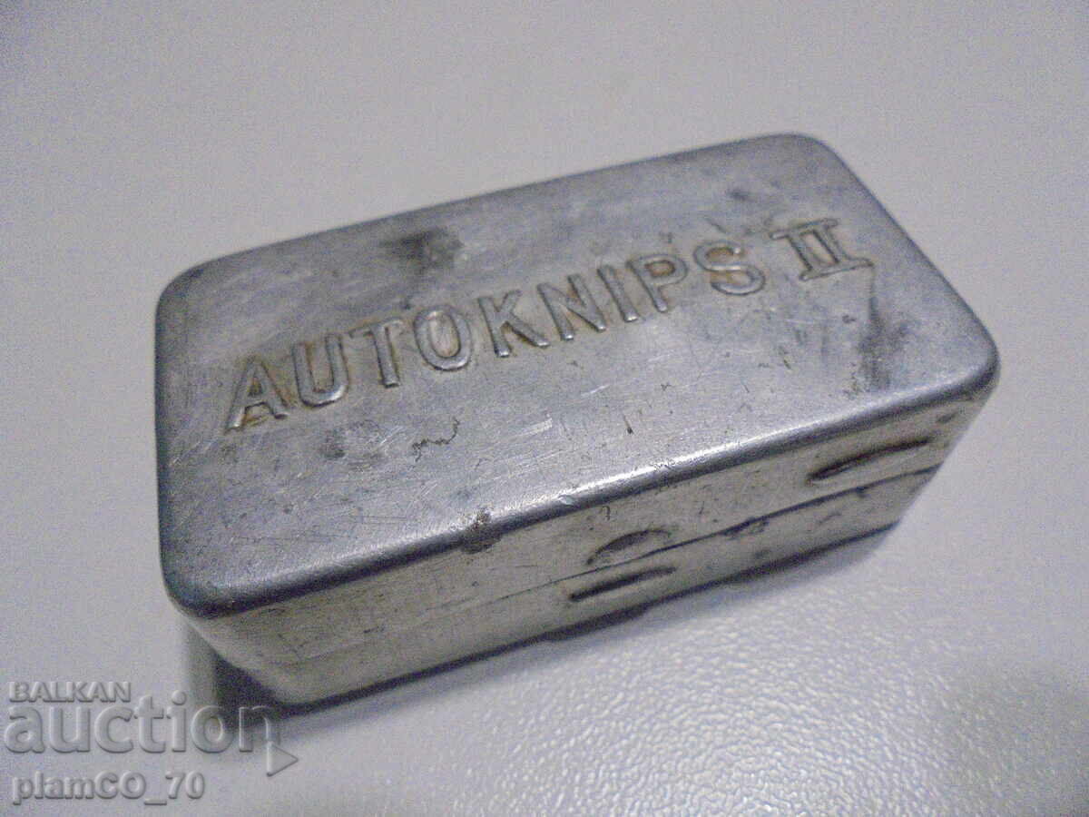 Antique Folding Camera - Haka Autokrips Mod. II - 7