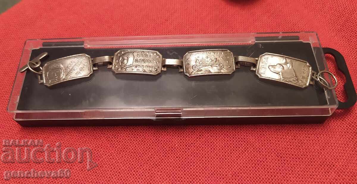 Brățară rară de colecție din era spațială, anii '60 Brățară rară de colecție din era spațială, anii '60