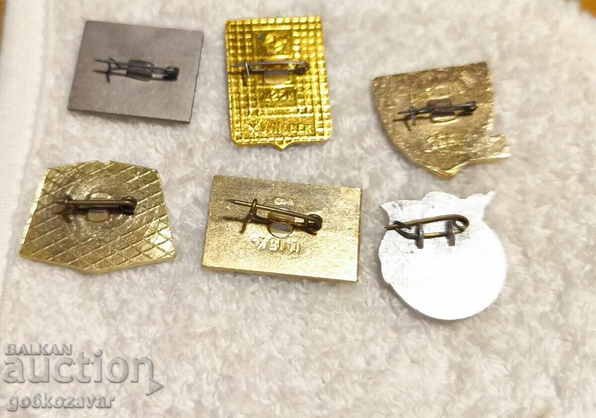 Auction  Lot Badges Soc !