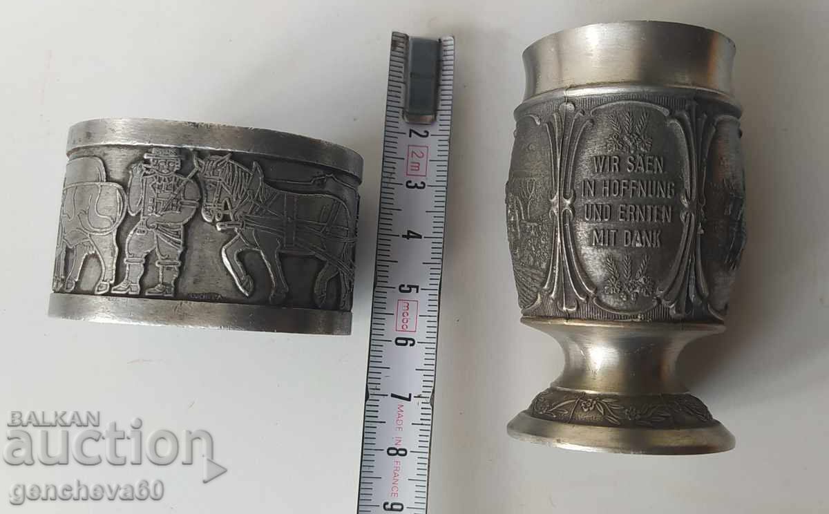 Licitație Inel antic din cositor pentru șervețel ST.GALLER și ceșcuță