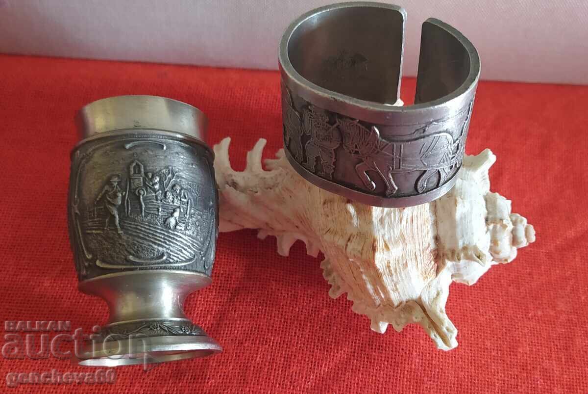 Αντίκα δαχτυλίδι πετσέτας από κασσίτερο ST.GALLER και φλιτζάνι