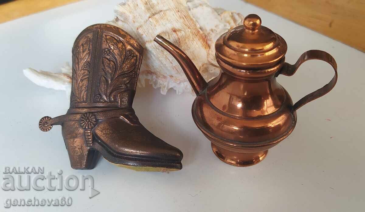 Miniaturi vintage din cupru, cizme de cowboy și ceainic - 5
