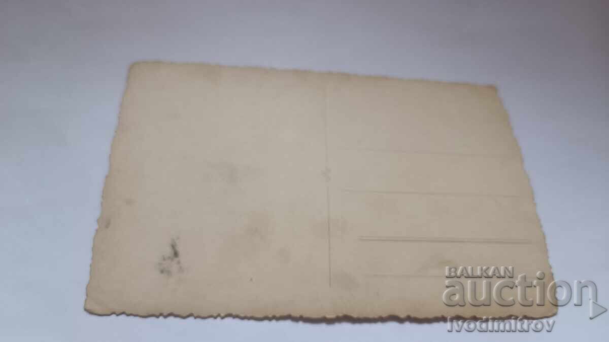 Fotografie Sofia Ofițeri bărbați și femei pe piață cu preț 3.45 BGN | € 1.76