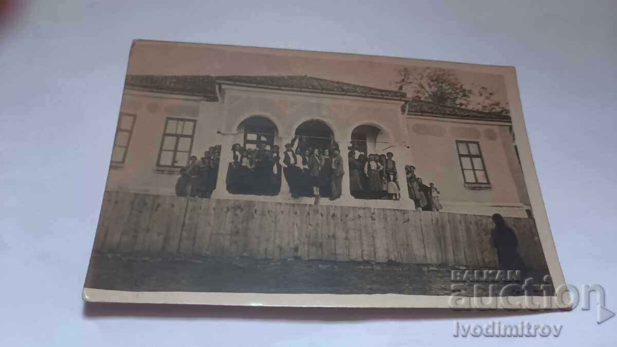 Φωτογραφία Σχολικού Κτιρίου μετατρεμμένου σε Πολιτιστικό Κέντρο Αναγέννηση