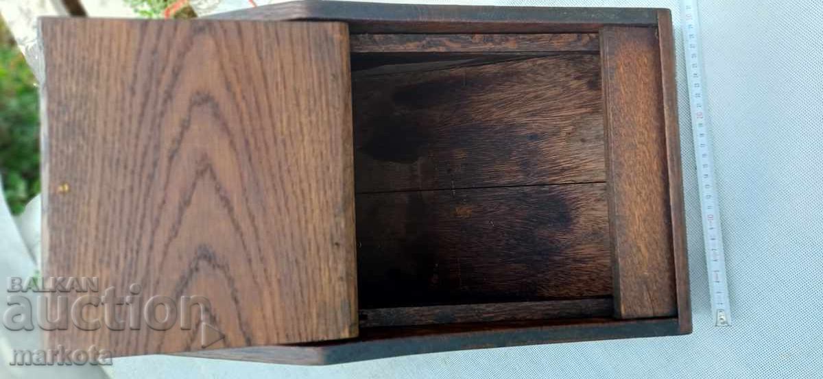 Παλιό σεντούκι για κάρβουνα - 6