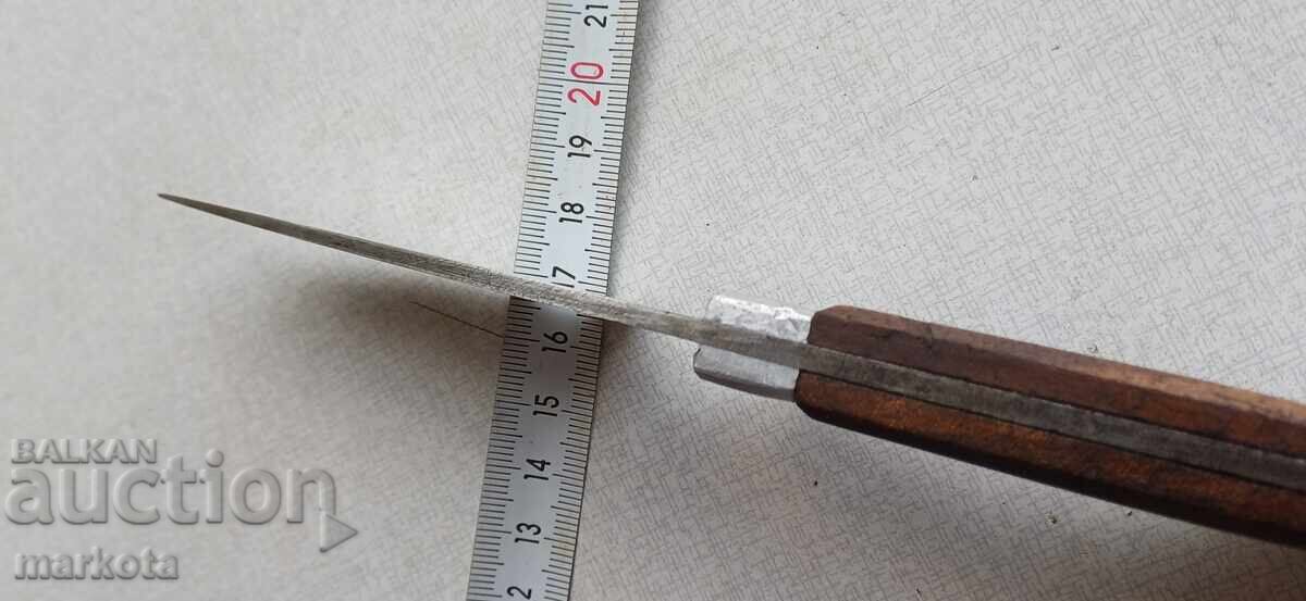 Delivery of Knife for skinning from the "Petko Denev" factory - Gabrovo Delivery of Knife for skinning from the "Petko Denev" factory - Gabrovo