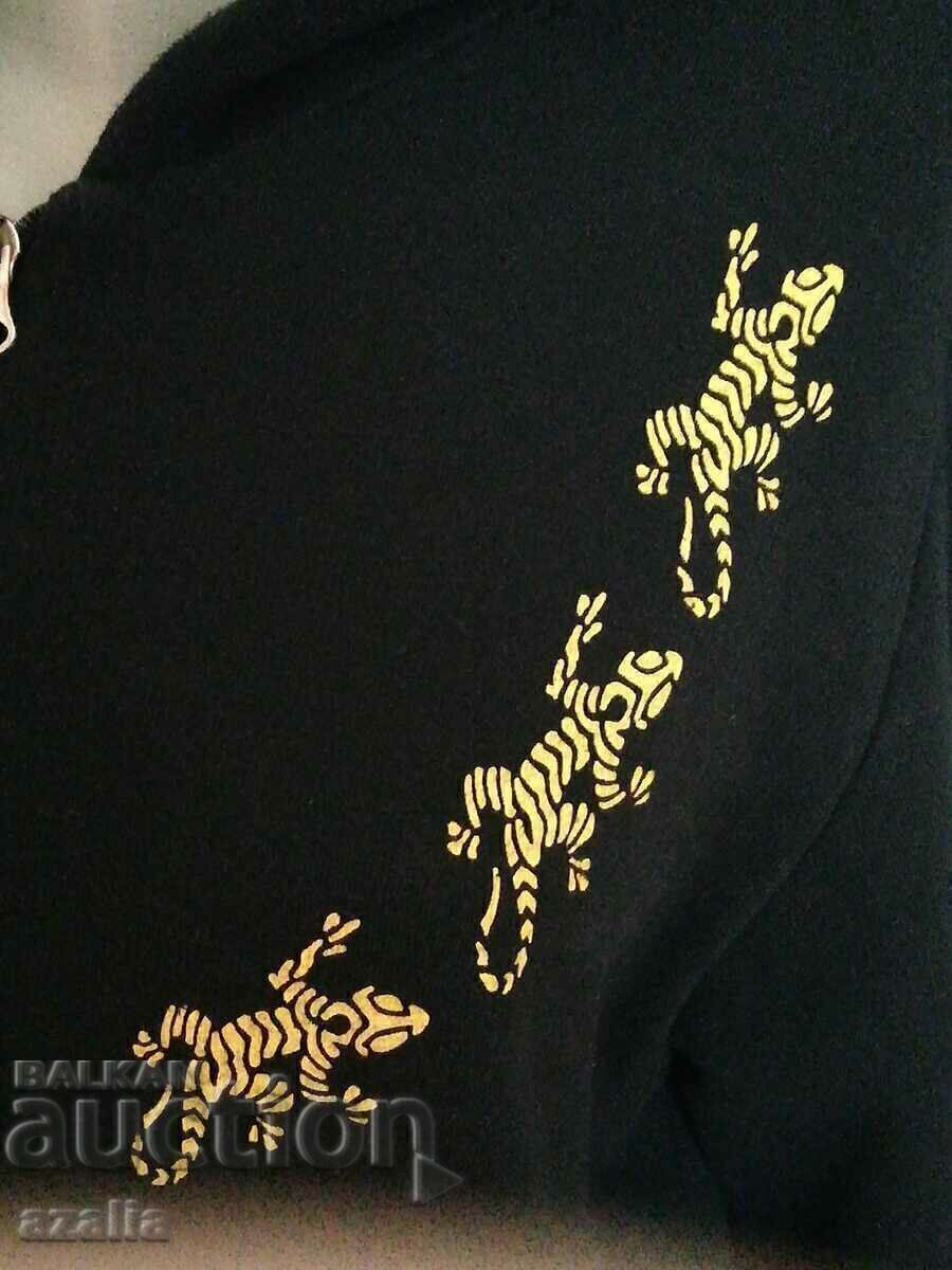 Auction Black sweatshirt with hood and ornaments, cotton Auction Black sweatshirt with hood and ornaments, cotton