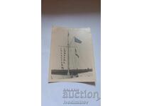 Fotografie Piloni cu steaguri