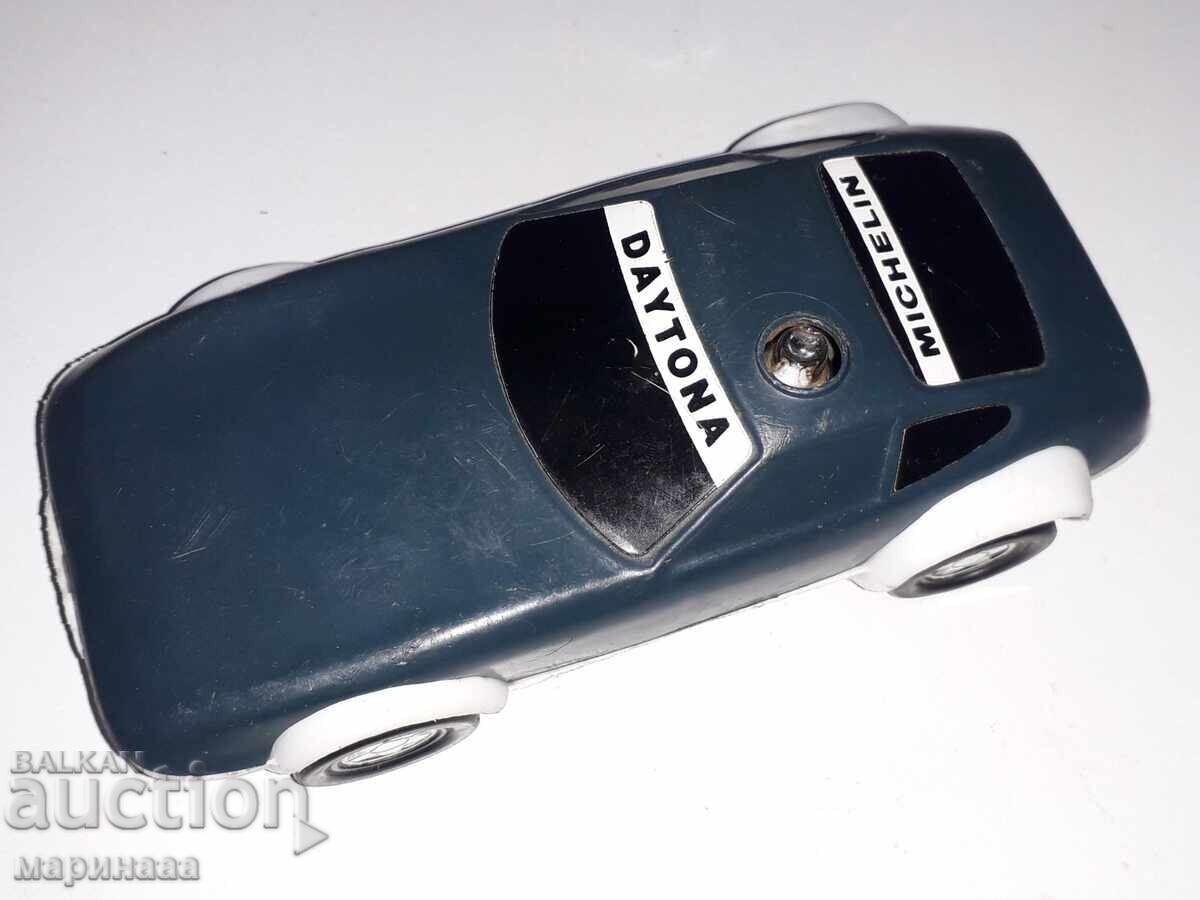 СТАРА КОЛИЧКА. ПОЛША с цена 8.00 лв. | € 4.09 СТАРА КОЛИЧКА. ПОЛША с цена 8.00 лв. | € 4.09