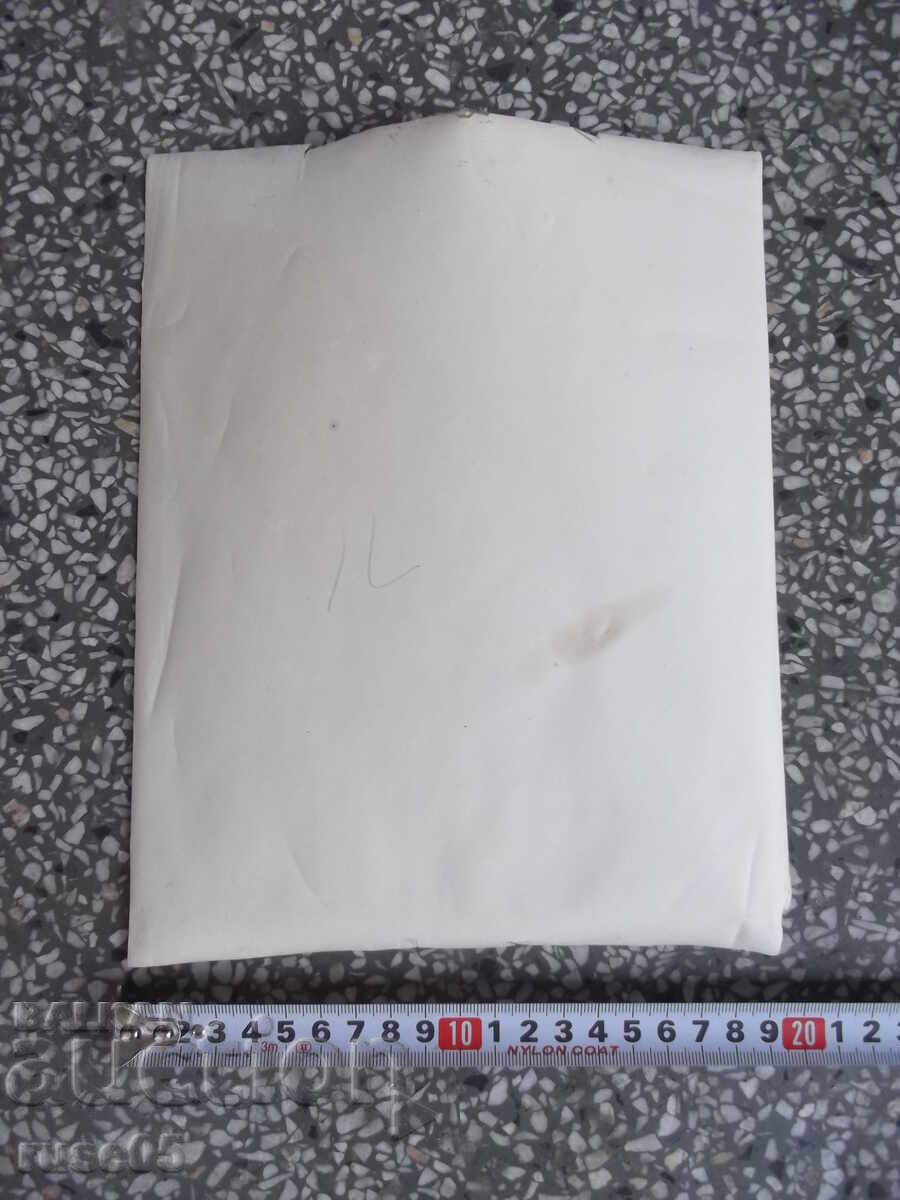 Аукцион Снимка стара на българи облегнати на мантинелата в Америка Аукцион Снимка стара на българи облегнати на мантинелата в Америка