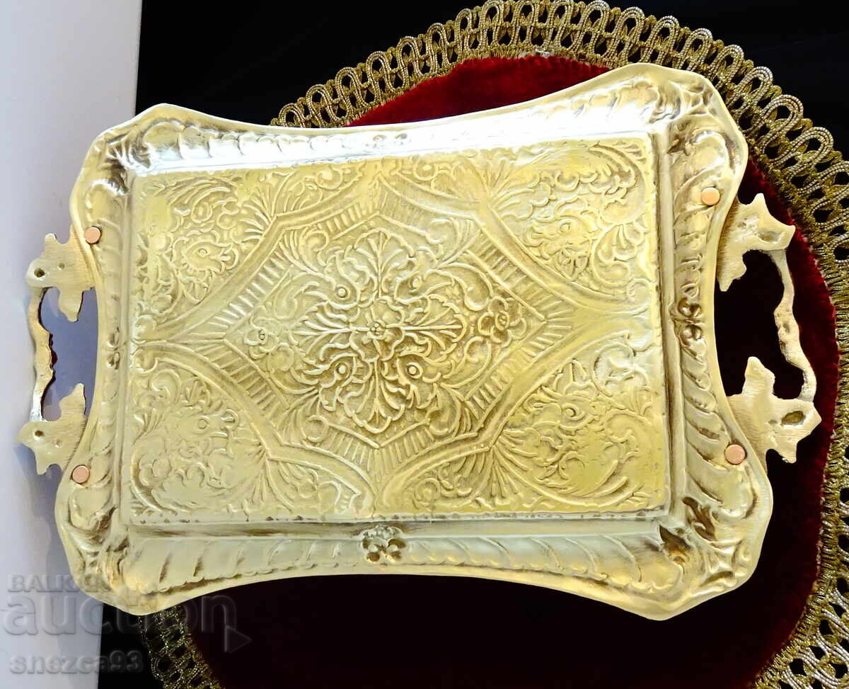 Бронзов поднос,плато с приказни орнаменти. - 7 Бронзов поднос,плато с приказни орнаменти. - 7