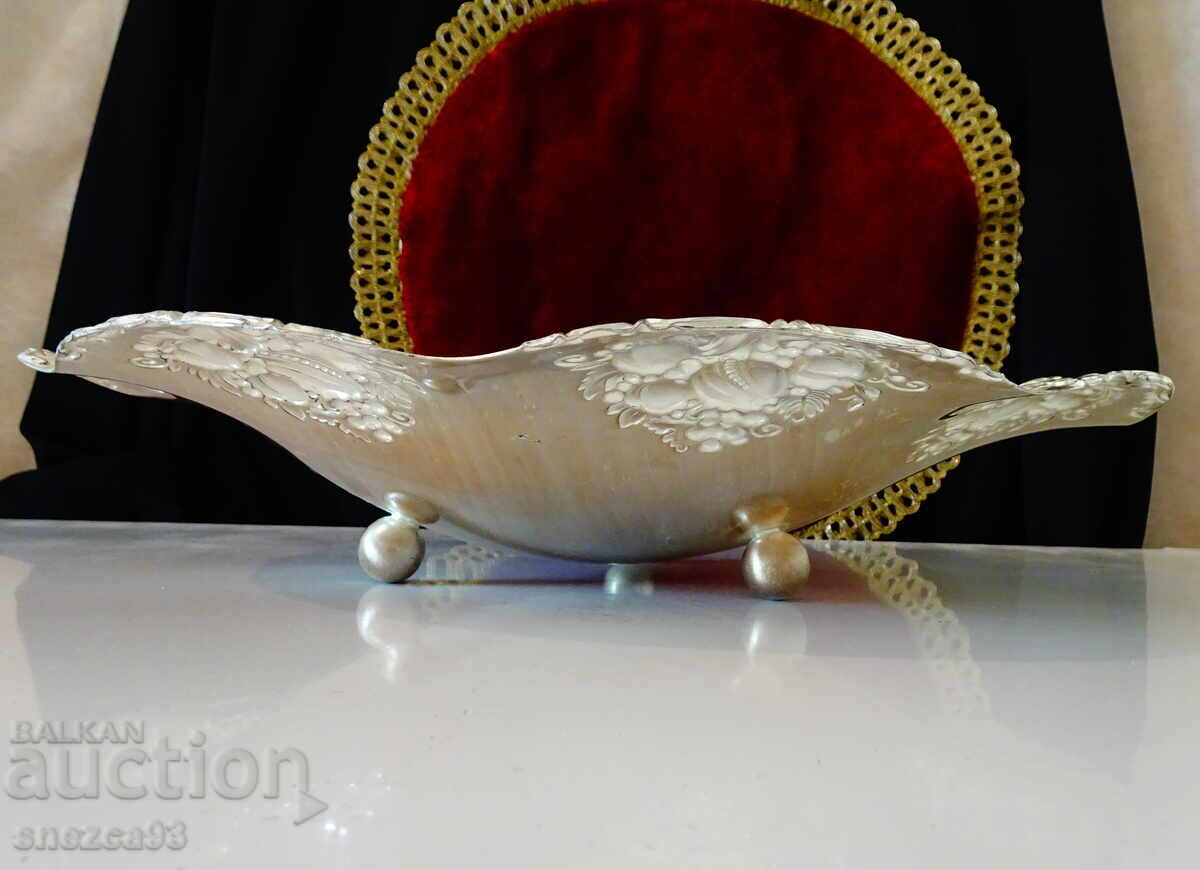 Silver-plated fruit bowl 30 cm, embossed fruits with price 29.00 BGN | € 14.83 Silver-plated fruit bowl 30 cm, embossed fruits with price 29.00 BGN | € 14.83