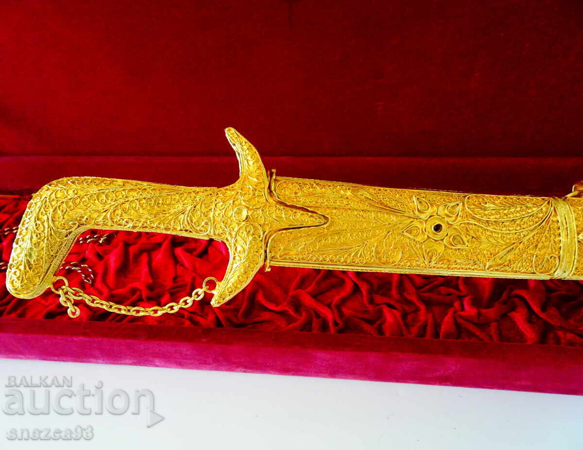 Arabic saber with scabbard, gilding, filigree, 2.2 kg, 1 m - 5