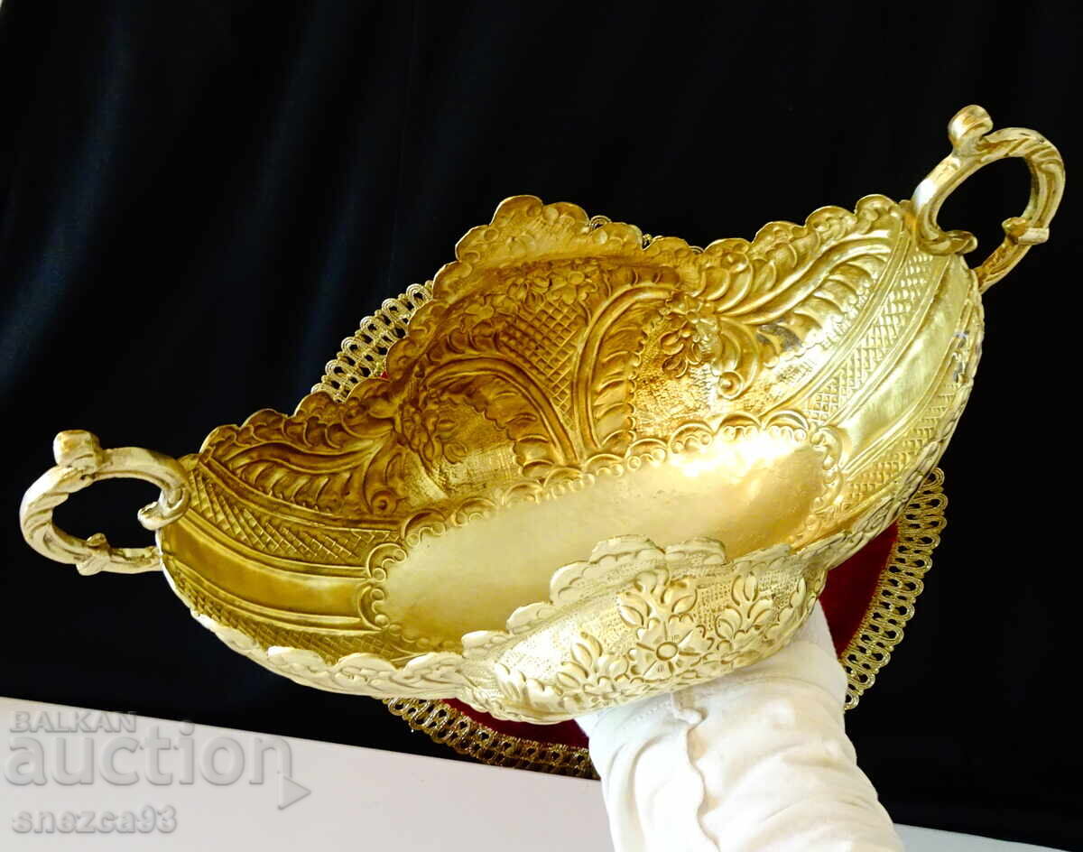 Δημοπρασία Χάλκινη ζαρντινιέρα, γόνδολα, φρουτιέρα αριστούργημα Δημοπρασία Χάλκινη ζαρντινιέρα, γόνδολα, φρουτιέρα αριστούργημα