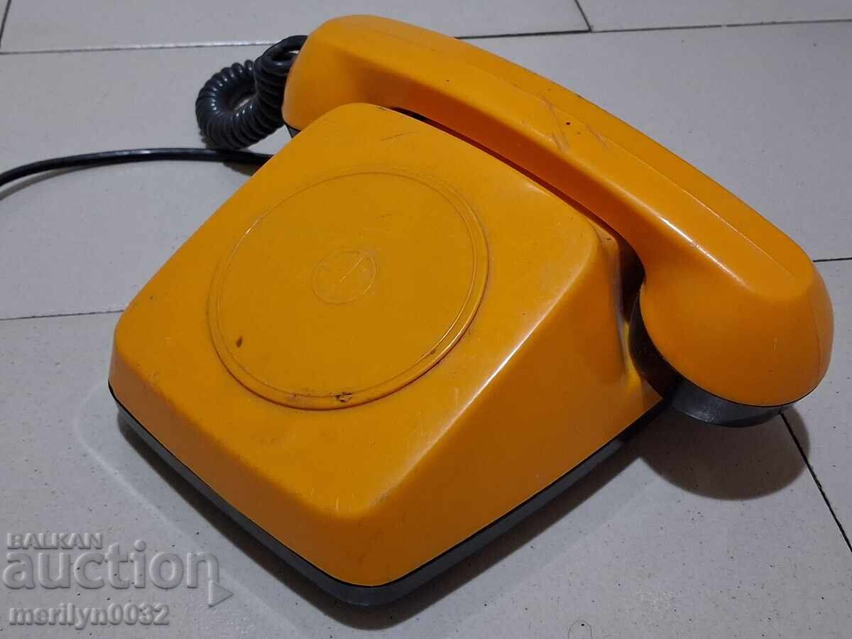 Telefon vechi, telefon cu preț 39.00 BGN | € 19.94