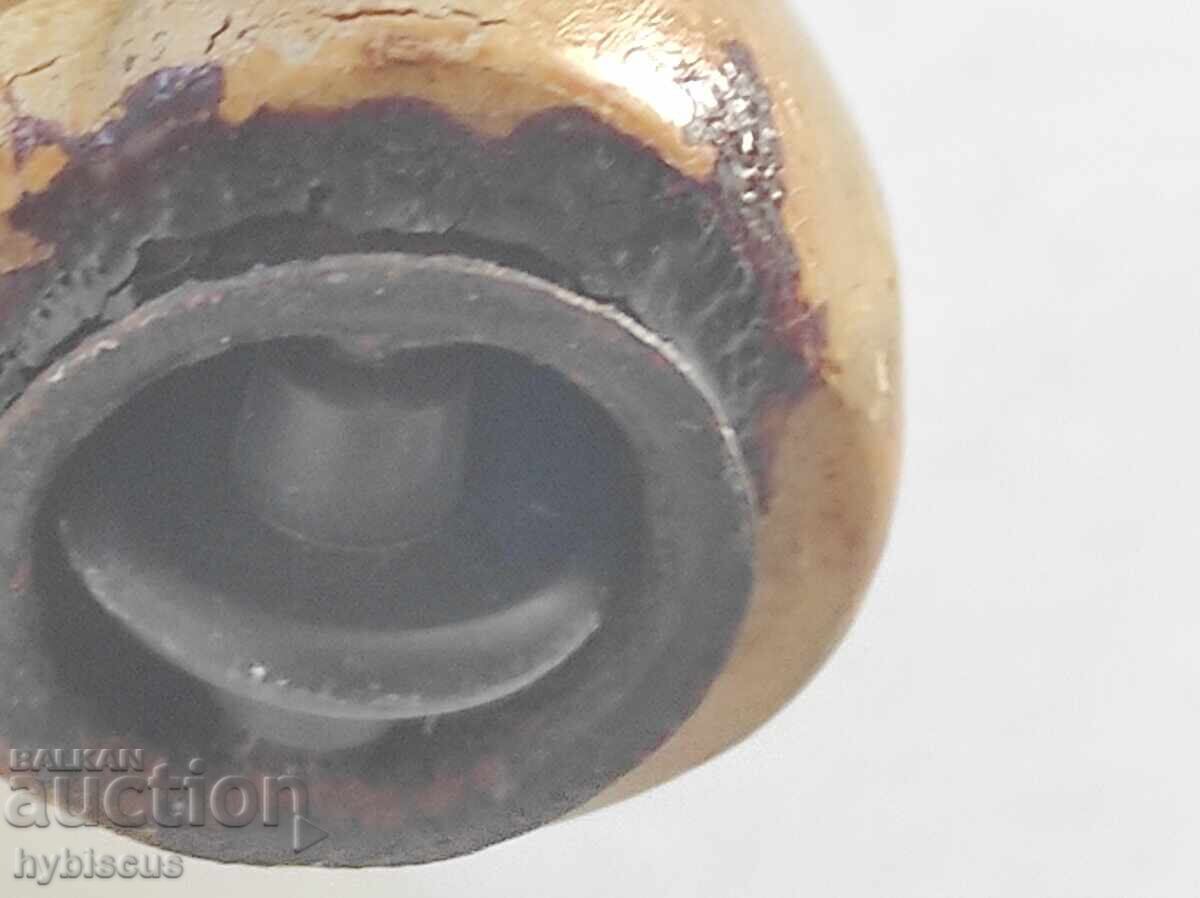 Old toy cat on wheels - 5