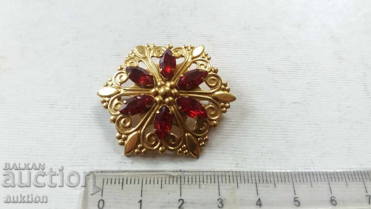 ΠΑΛΑΙΑ ΧΑΛΚΙΝΗ ΚΑΡΦΙΤΣΑ ΜΕ ΠΕΤΡΕΣ - 5